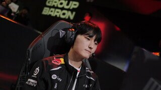 [LCK컵] 돌격, 앞으로! 맹공 퍼부은 T1, DK에 1세트 선취