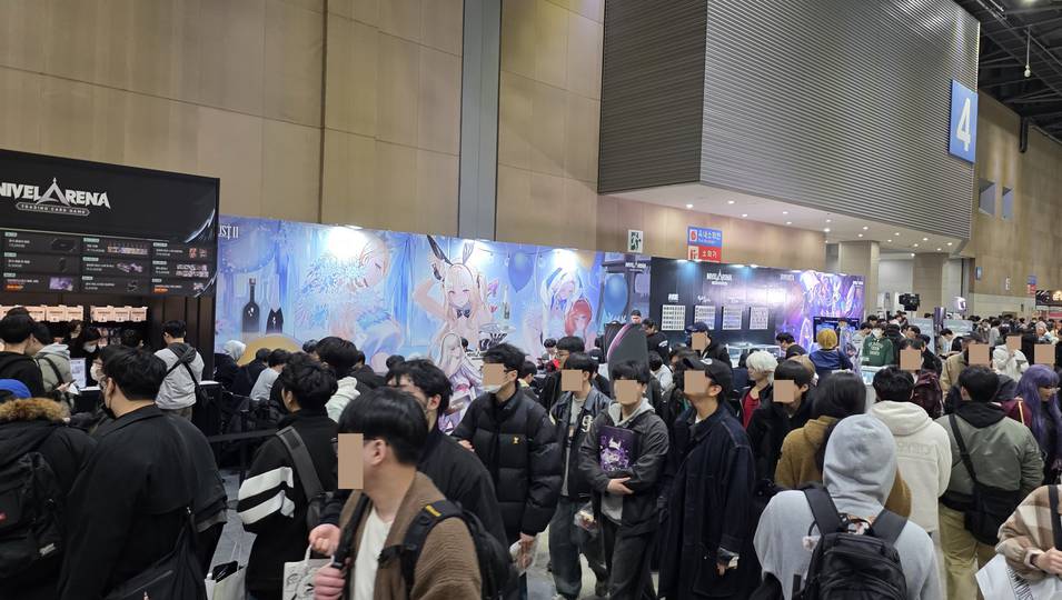젬블로 '브라운더스트2' 니벨아레나 부스, 일러스타페스10에서 대박 행진