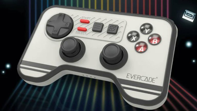 The Evercade is finally getting a wireless dual analogue stick controller, and I'm hoping it means more PS1 ports are coming