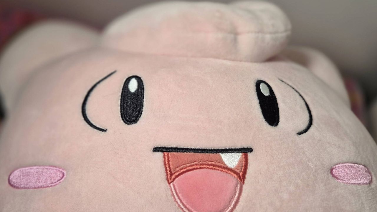 I'm desperate to try this adorable Pokemon plushie trend with my kid for the 30th anniversary