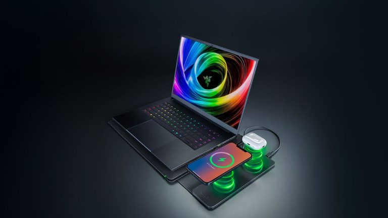 Razer's new $130 laptop sleeve can wirelessly charge two devices at the same time, as if battery lives didn't have enough to worry about