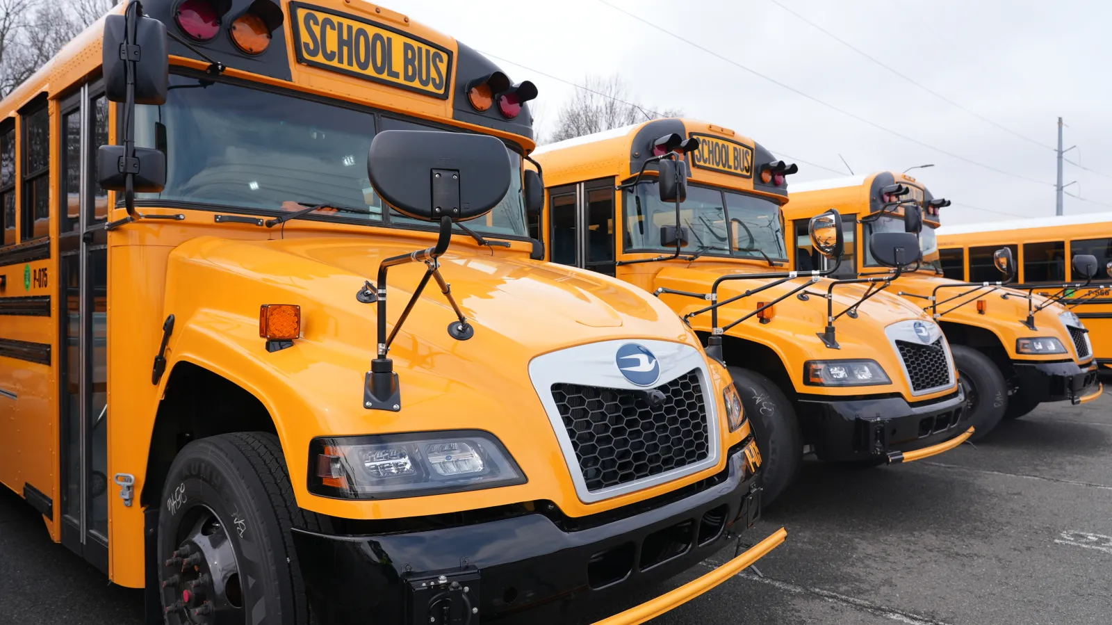 Tennessee School Bus Crash: Two Students Dead, 7 Hospitalized