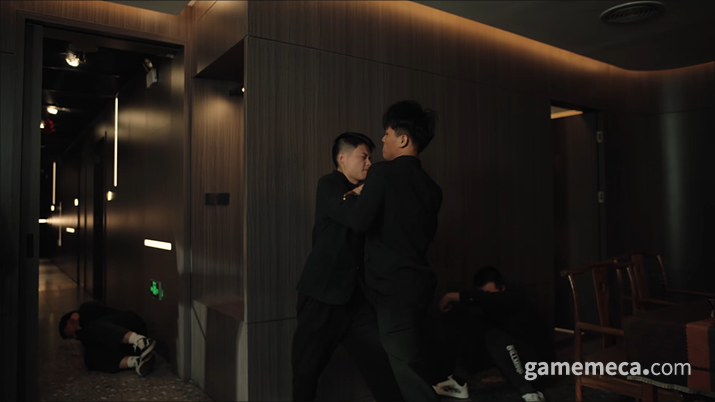 ▲ 회사에서도 이상한 사건이 자주 일어난다 (사진출처: 스팀)
