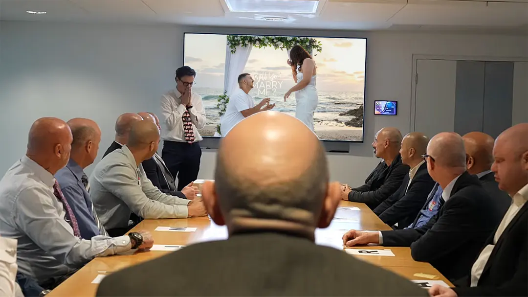 YouTuber Max Fosh hires 20 bald men to help subscriber pull off wild proposal