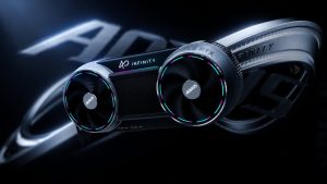 Gigabyte’s AORUS RTX 5090 Infinity Hits Shelves With a Triple-Fan Cooler Disguised as Dual, 323 MHz Factory Overclock Onboard