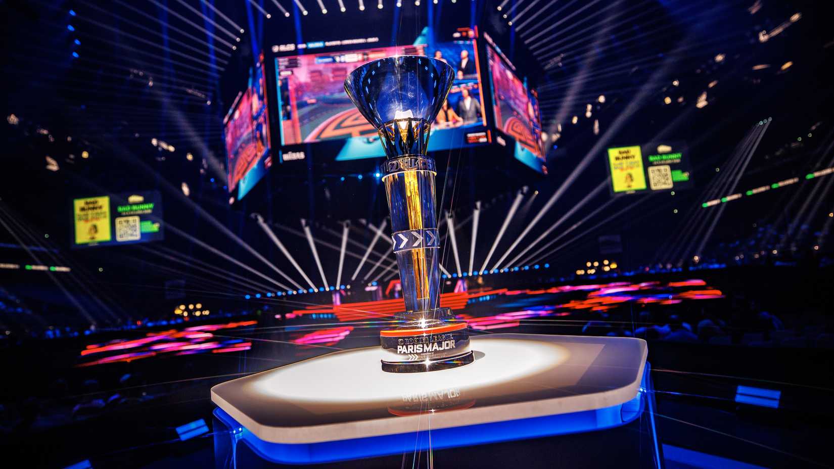 The Rocket League Paris Major trophy sitting on its plinth.