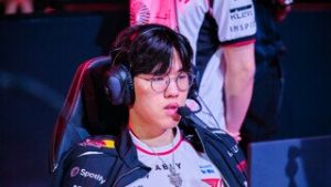 [LCK] T1, 영혼 걸린 한타 승리로 1세트 선취